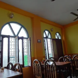 Hotel Sandhya, Varanasi